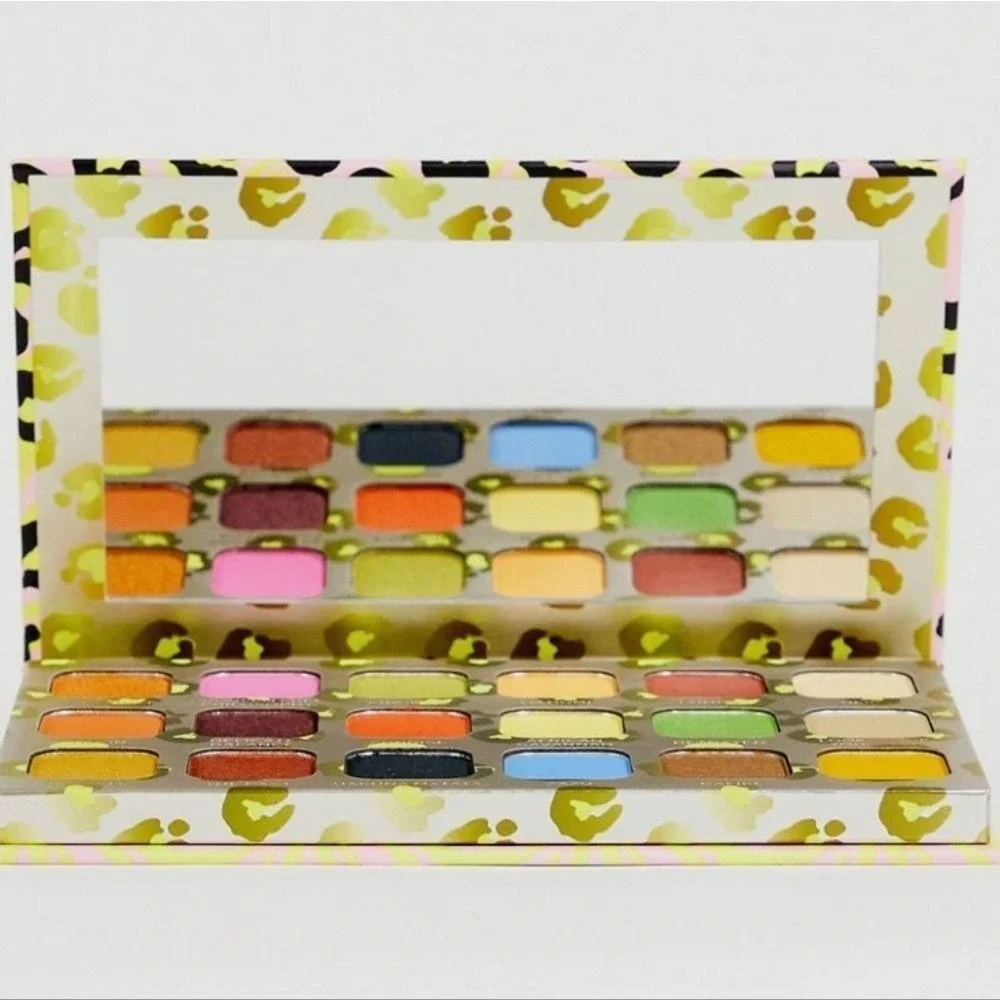 Makeup Revolution‎ X Disney The Lion King Hakuna Matata Shadow Palette